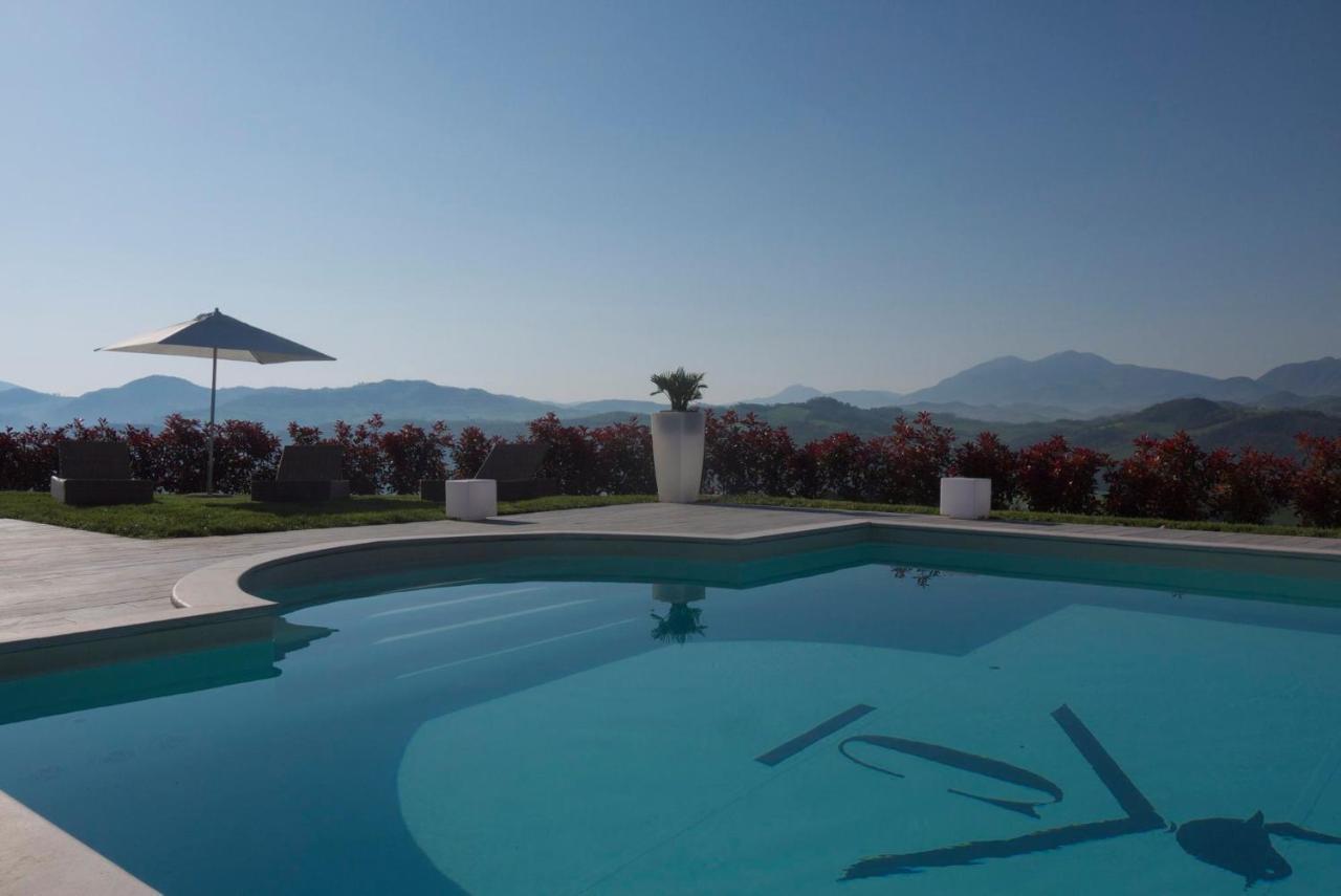 Agriturismo Le Capannacce 우르바니아 외부 사진