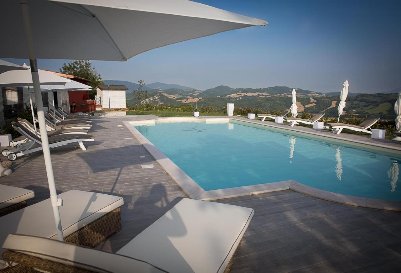 Agriturismo Le Capannacce 우르바니아 외부 사진