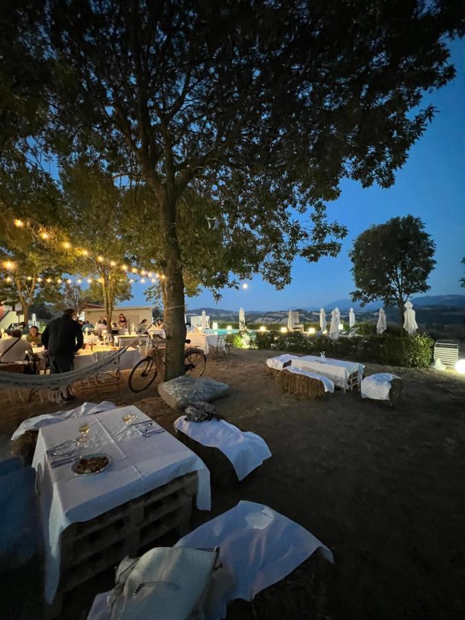 Agriturismo Le Capannacce 우르바니아 외부 사진