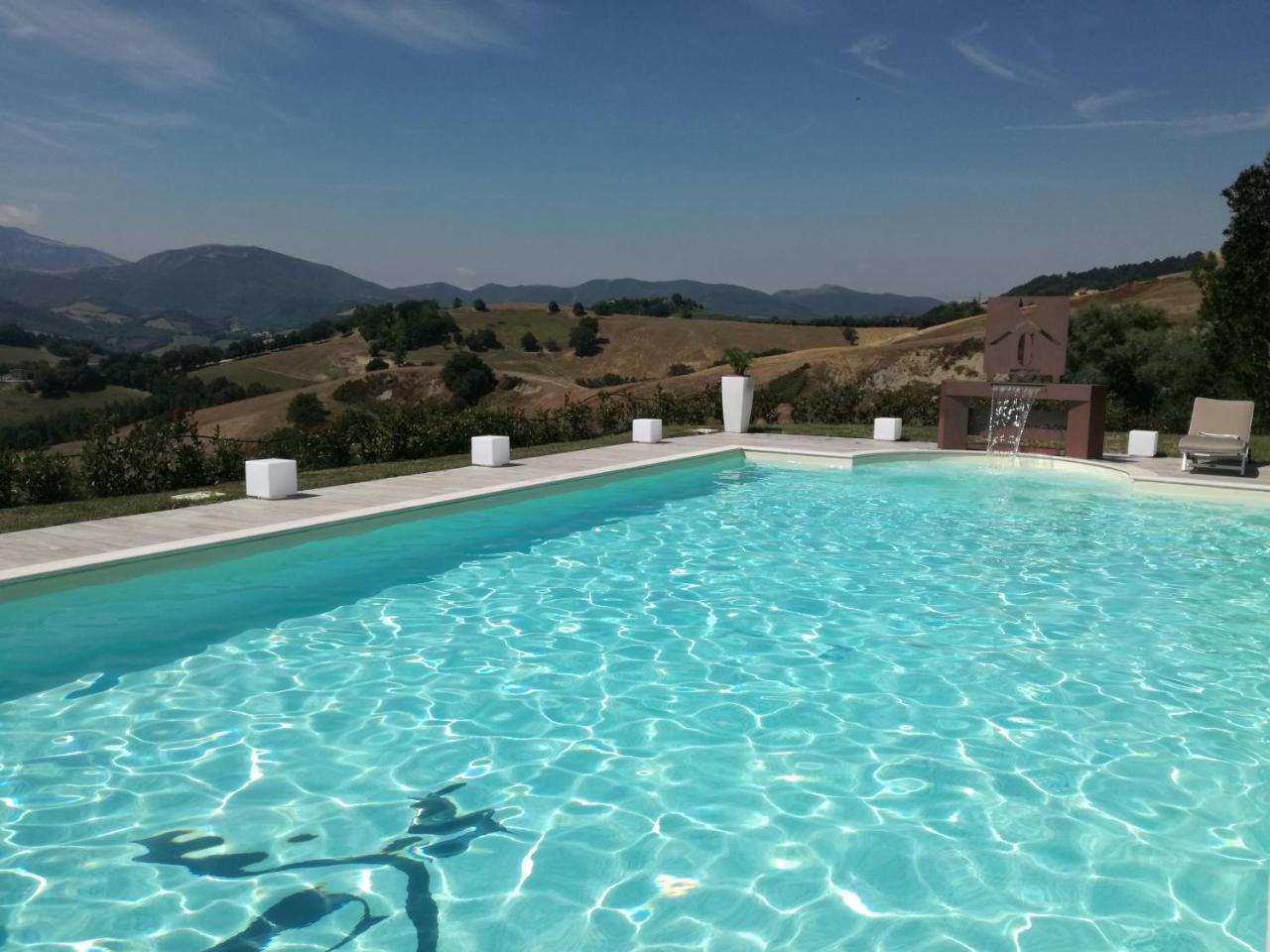 Agriturismo Le Capannacce 우르바니아 외부 사진