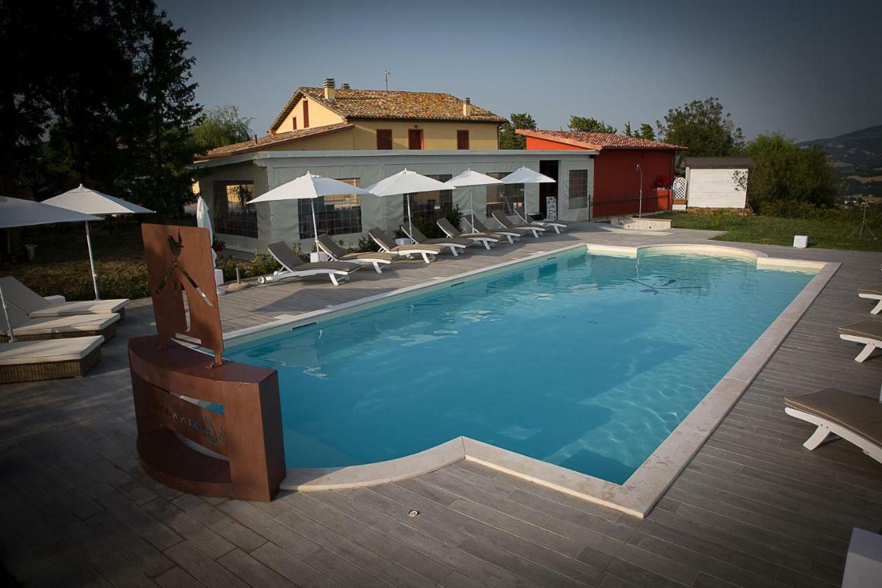 Agriturismo Le Capannacce 우르바니아 외부 사진