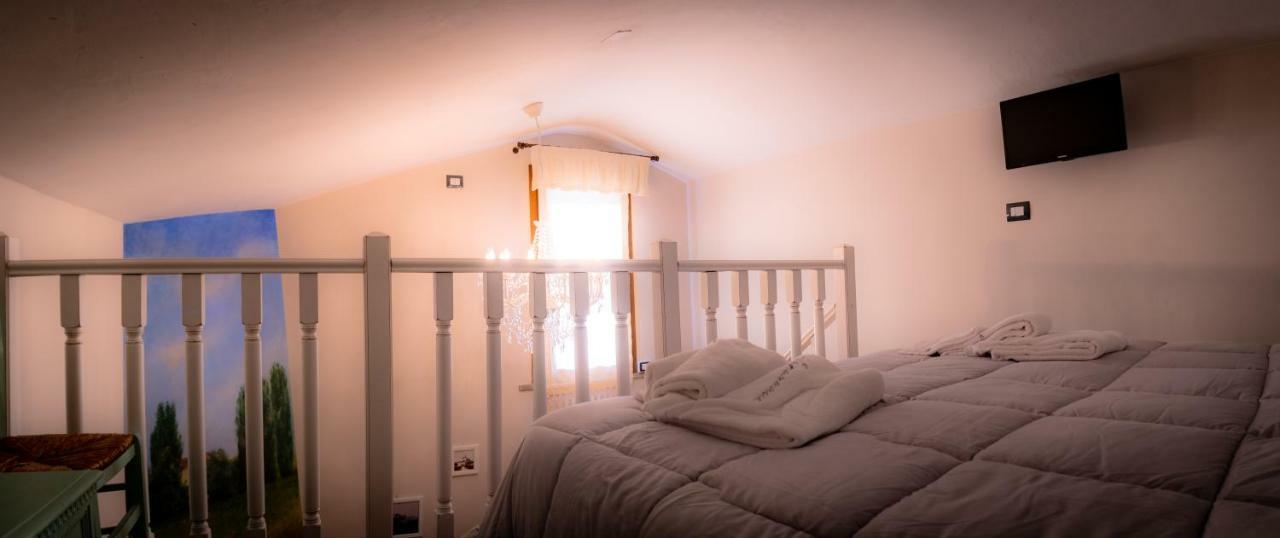 Agriturismo Le Capannacce 우르바니아 외부 사진